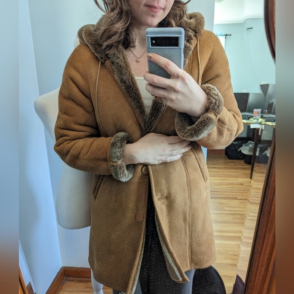 Aston New York Leather Suede Shearling Jacket - Picture 9 of 10